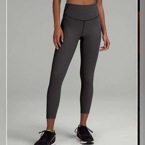 Lululemon Base Pace High-Rise Tight 25" *Two-Tone Ribbed